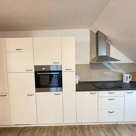 Xxl Penthouse - 240qm - 6 - Priv Parking- Mallibase Apartment