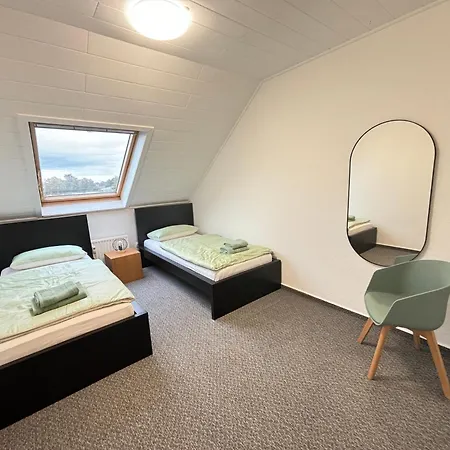 Xxl Penthouse - 240qm - 6 - Priv Parking- Mallibase * Garbsen